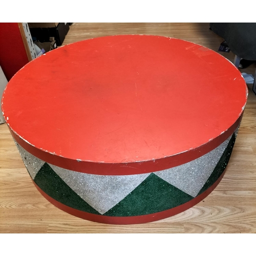 355 - Very Large Circus Stand. 90cm Diameter, 30cm High. This Lot is Collection Only.
