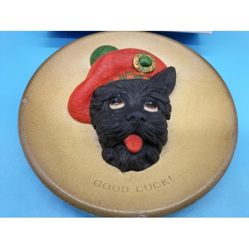 372 - Boxed Bossons Scottie Dog 'Good Luck' Small Plaque. 15cm Diameter.