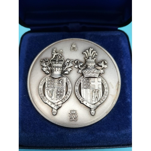 47 - John Pinches Sterling Silver 'Silver Wedding Anniversary of the Queen and the Duke of Edinburgh 1947... 