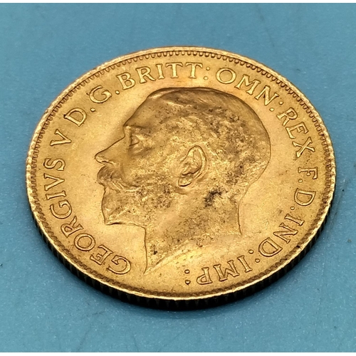 58 - 1914 Half Sovereign George V.