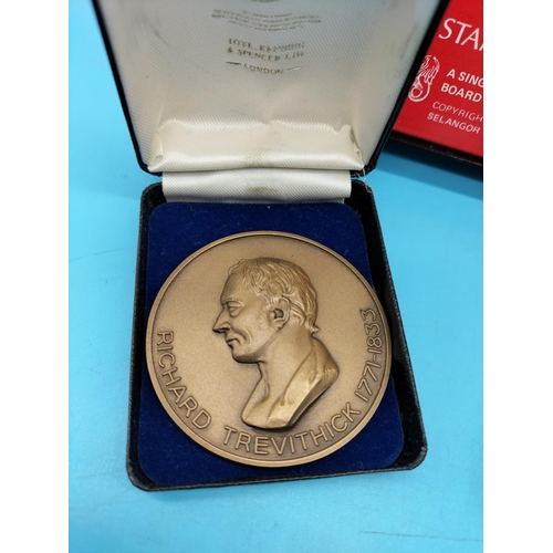 93 - 3 x Medals - 'Richard Trevithick 1771-1833', 'Opening of London Bridge' and 'Sir Thomas Stamford Raf... 