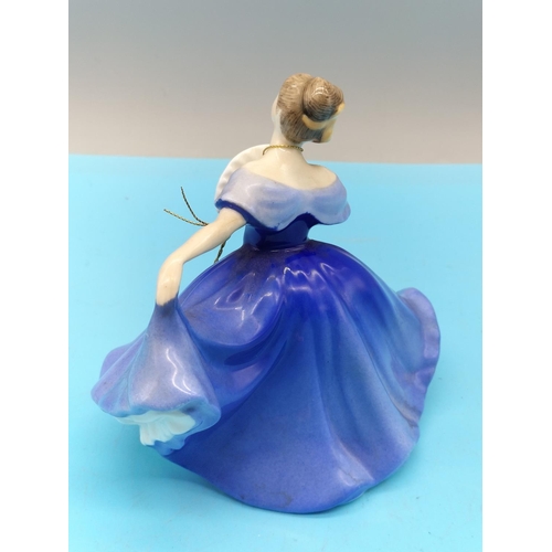 345 - Royal Doulton 11cm Lady Figure 'Elaine' HN 3214. Second Quality.