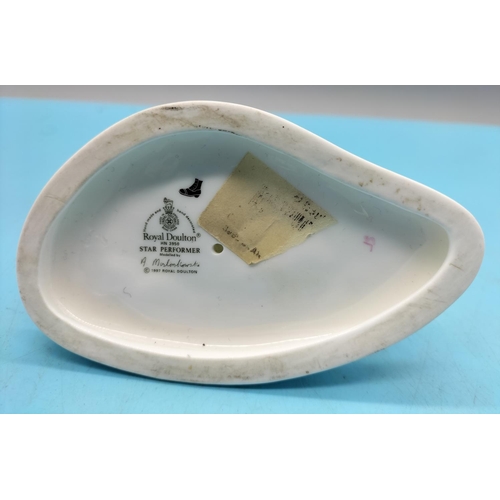 231 - Royal Doulton Figure 'Star Performer' 12cm x 10cm.