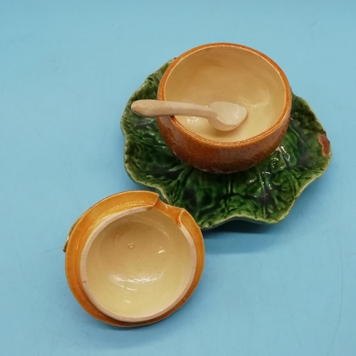 50A - Old Bordallo Pinheiro (Portugal) Majolica Orange Marmalade Pot and Spoon. 12cm High, 15cm Diameter. ... 