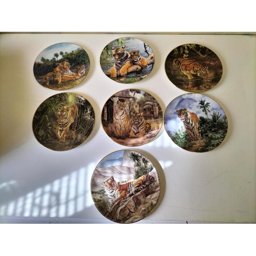 734 - Royal Doulton Wild Tiger Collection Plates (7).