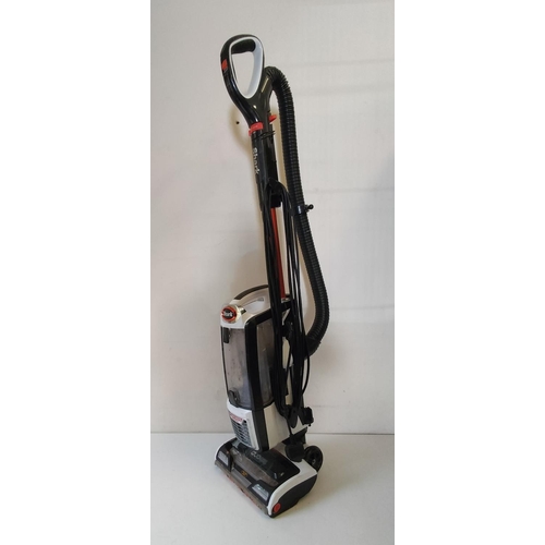 738 - Shark Duo Vacuum Cleaner for Parts/ Spares/Repairs. This Lot is Collection Only.