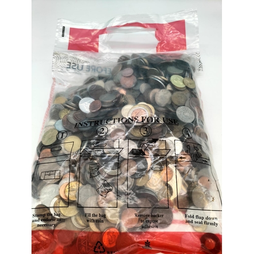 133 - 5kg Bag of World Coins. Unchecked.