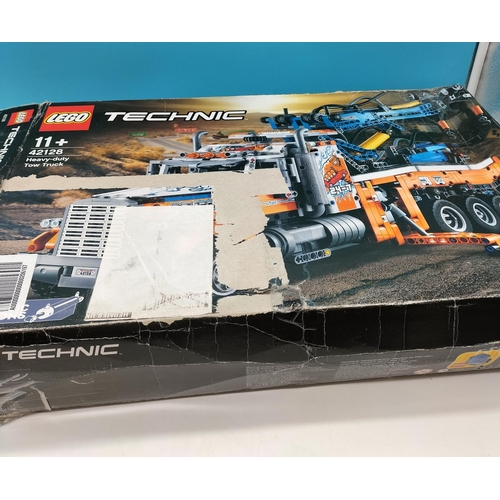 258 - Lego Technic 42128 'Heavy Duty Ton Truck' Incomplete Set (1.3kg) Only 1 set of instructions and 1 sh... 