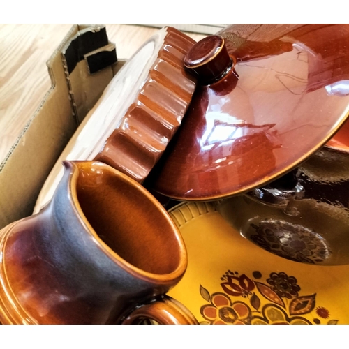 326 - Box of Vintage 1970's/1980's Table and Ovenware to include Royal Worcester, Palissy 'Sierra' Pattern... 