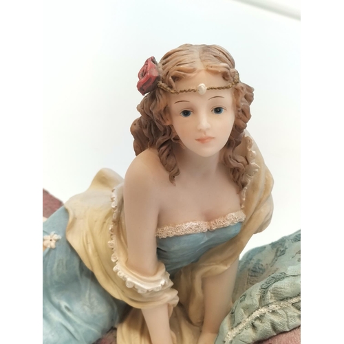 372 - Shudehill Lady Figure 'The Temptress'. 19cm High x 17cm.