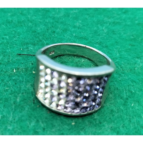 54 - 925 Silver Ring set with Crystals. Size N.