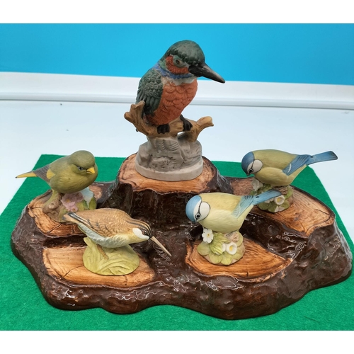 119 - Beswick Tree Stump Display Stand with Kingfisher Figure plus 4 x Aynsley Bird Figures. Stand measure... 