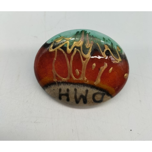 158 - Anita Harris Art Pottery Brooch.