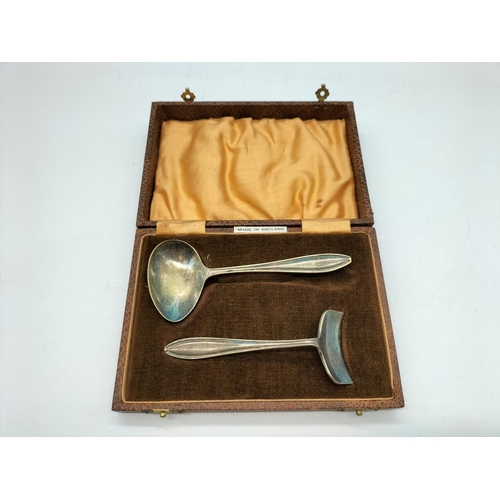 20A - Silver Plate Baby Pusher and Spoon. In Original Case.