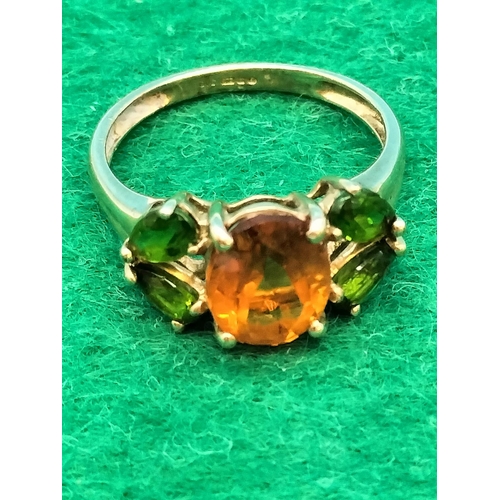 289 - 9ct Gold Stone set Ladies Ring. Size L. 2.2 Grams.