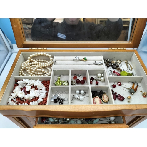 355 - 4 Drawer Jewellery Box with Contents. 36cm x 30cm x 20cm.