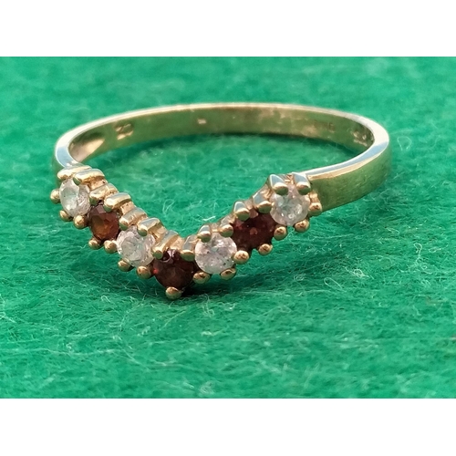 43 - 9ct Gold 375 Stone Set Ring. Size O.