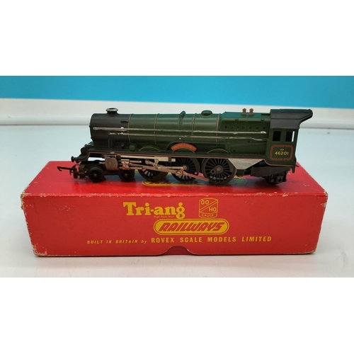 110 - Tri-Ang Princess Elizabeth 46201 BR Green. In Original Box.