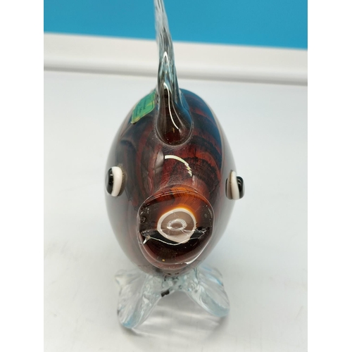 143 - Vincenza Handmade Glass Fish. 21cm x 16cm.