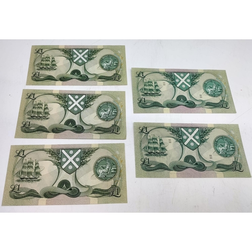 160E - 5 x Bank of Scotland £1 Notes 1970-1988. Run of 3 and Run of 2.