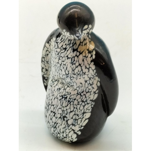 177 - Small Glass Owl signed S.Jackson, Small Glass Penguin plus Glass Bowl. Bowl measures 5.5cm High, 29c... 