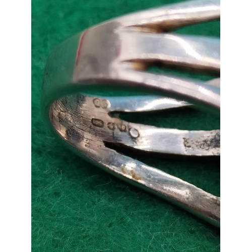 204 - 925 Silver and Amber Ring. Size K. 12.8 Grams including Amber.