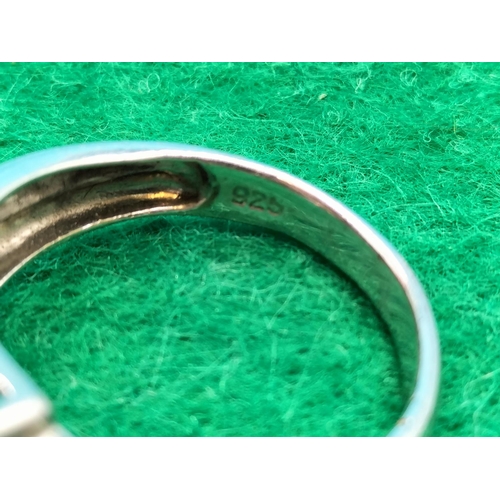 231 - 925 Silver Pink Stone set Ring. Size R. 5.3 Grams including Stone.