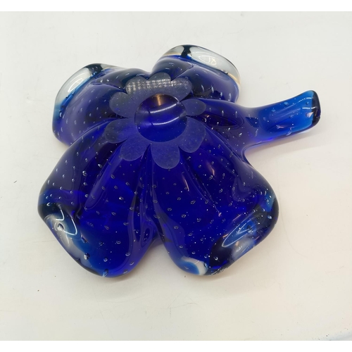 249 - Whitefriars Blue Controlled Bubble Four Leaf Clover Dish. 7cm high, 21cm x 18cm. A/F Nip to Stem.