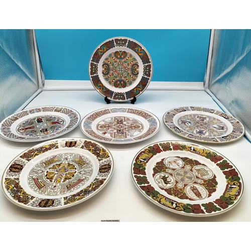 457 - Spode 27cm Religious Plates (6) - Durham, Durrow, St Chad, Kells, Iona, Lindisfarne.