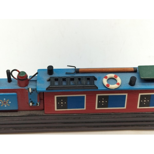 100A - Wooden Model of a Canal Boat. 25cm x 6cm