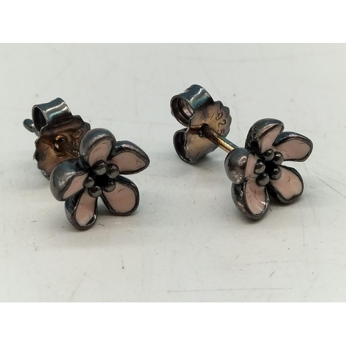 28 - Pandora Silver Flower Earrings.