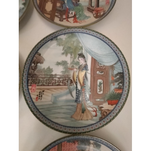 777 - Set of 12 (plus 1) Imperial Jingdezhen Porcelain ' Beauties of the Red Mansion' Plates.