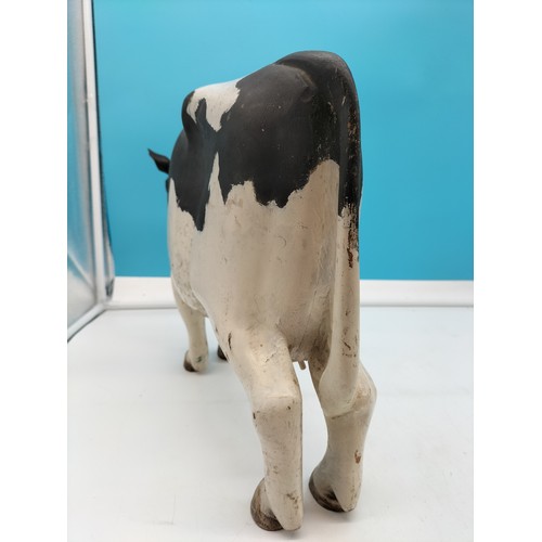 199 - Victorian Large Wooden Butcher's Shop Display Cow. 28cm High x 55cm Long.