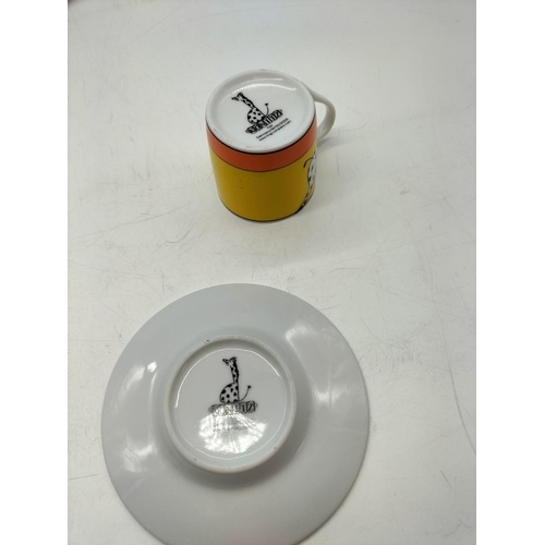 220 - Konitz Cat & Dog Animal Stories Espresso Cups and Saucers (4).