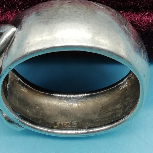 351 - Gent's 925 Silver Ring. Boxed. Size N