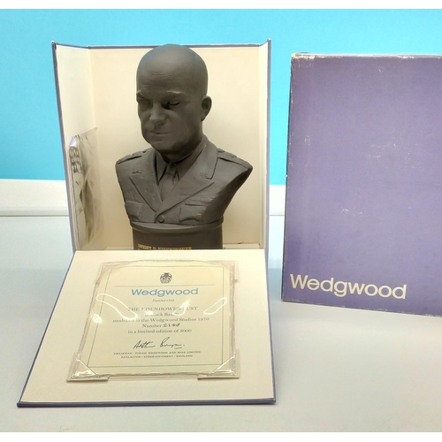 603 - Boxed Wedgwood 22cm Back Basalt 'Eisenhower' Bust. Limited Edition 2148/5000 with Certificate of Aut... 