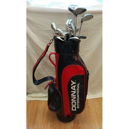 610 - Donnay International Golf Bag plus Full Set of Right Handed Pro One Golf Clubs.