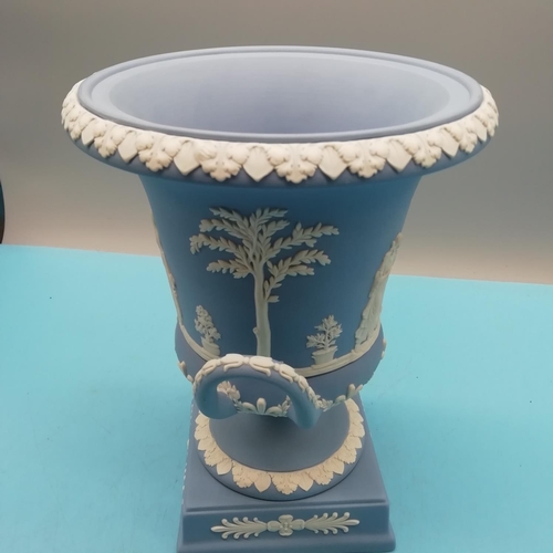 35A - Wedgwood Large Jasper Ware Twin Handled Pedestal Urn with Lid. In Original Box. 32cm Tall to Top of ... 