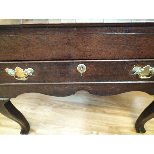 78 - Mid Georgian Oak Bureau on Lion's Paw feet with  Cabriole Legs. 100cm x 78cm x 68cm. This Lot is Col... 