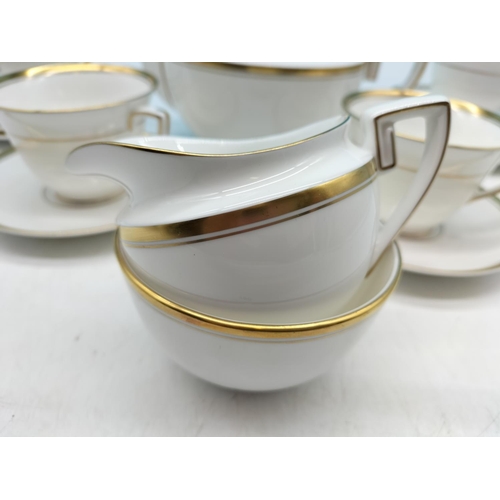 780 - Royal Worcester 19 Piece Part Tea Set in the 'Viceroy' Pattern to include Teapot, Cups and Saucers, ... 