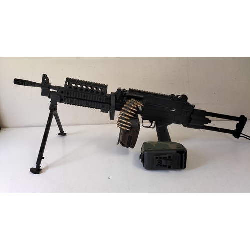 414 - FN Minimi 5.56 Light Machine Gun Airsoft Rifle. Complete with Magazines. Age ID required on Sale.