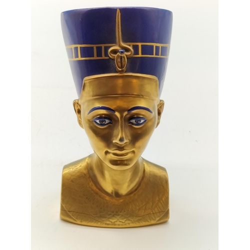 43 - Rare Coalport Limited Edition 64/250 Figure of 'Nefertiti' modelled by John Bromley. With Faults. Di... 