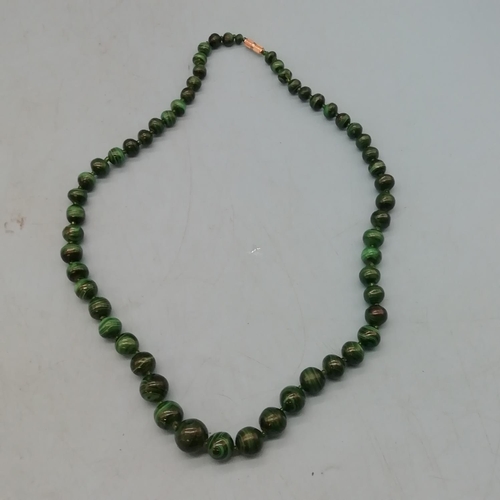 55 - Malacite Necklace. 25cm Long.