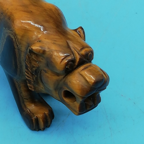 20 - Vintage Tigers Eye Figure/Toggle of a Tiger. 3cm High, 7cm Long.