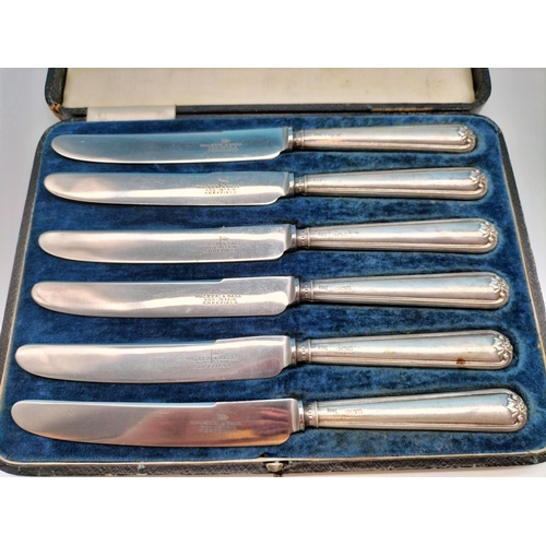 86 - Walker & Hall, Sheffield Cased Silver Hallmarked Handles Knife Set