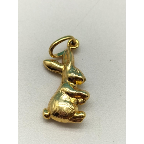 94 - 9ct Gold 375 Gold Rabbit Pendant.