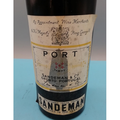 96 - Bottle of Sandeman Vintage Port 1940.