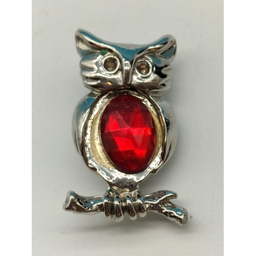 59 - Owl and Parrot Brooches plus 925 Silver 'Swallow' Pendant. 3cm Long.