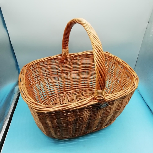 202 - Wicker Hand Basket. 40cm x 30cm x 20cm.