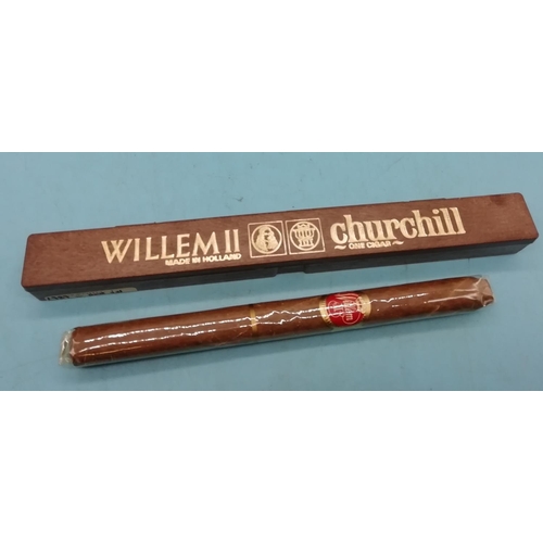 315 - Boxed Willem II Churchill Fine Cigar.